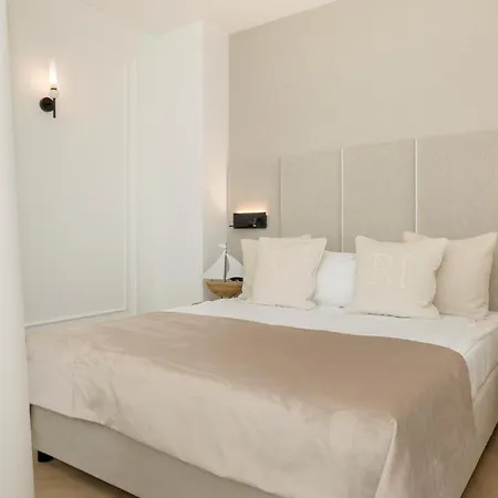 Waveview 5th Floor Dream View *