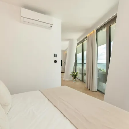 Waveview 5th Floor Dream View *