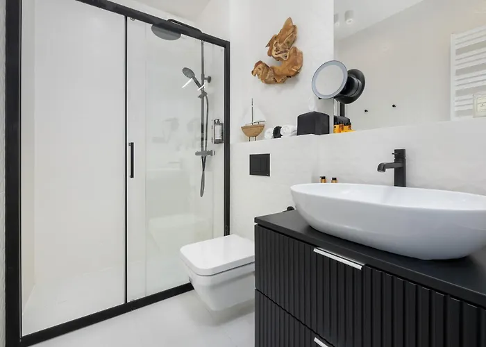 Waveview 5Th Floor Baltic View Pool In Building Perfekt Lumare * 米兹多洛杰