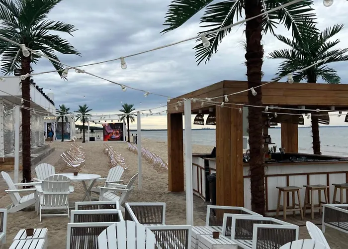 Waveview 5Th Floor Baltic View Pool In Building Perfekt Lumare 米兹多洛杰