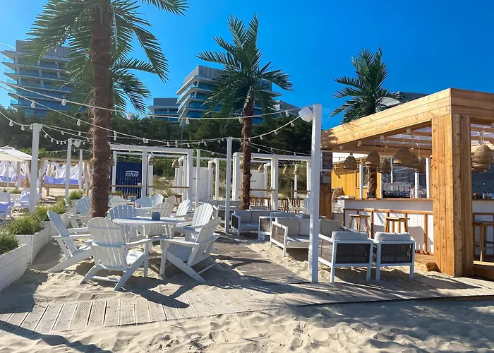 公寓 Waveview 5Th Floor Baltic View Pool In Building Perfekt Lumare